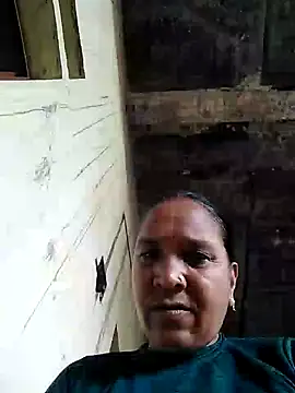 Snapshot of Loomaraj chatting on 14, 7, 2026 Loomaraj online show from 14, 7, 2026