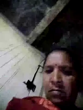 Snapshot of Loomaraj chatting on 14, 7, 2026 Loomaraj online show from 14, 7, 2026