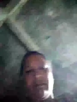 Snapshot of Loomaraj chatting on 16, 7, 2026 Loomaraj online show from 16, 7, 2026