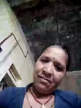 Snapshot of Loomaraj chatting on 23, 7, 2026 Loomaraj online show from 23, 7, 2026