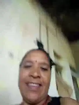 Snapshot of Loomaraj chatting on 29, 7, 2026 Loomaraj online show from 29, 7, 2026