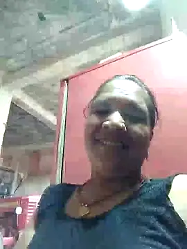 Snapshot of Loomaraj chatting on 30, 7, 2026 Loomaraj online show from 30, 7, 2026