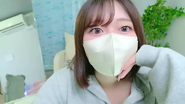 Saki chanF online show from 11, 6, 2026