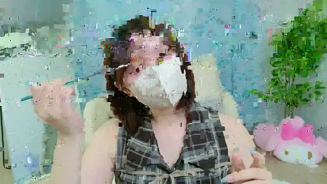 Saki chanF online show from 3, 7, 2026