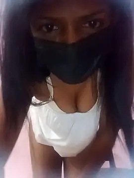 Malee S online show from 22, 4, 2026