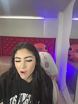 babyy nicols m online show from 9, 7, 2026