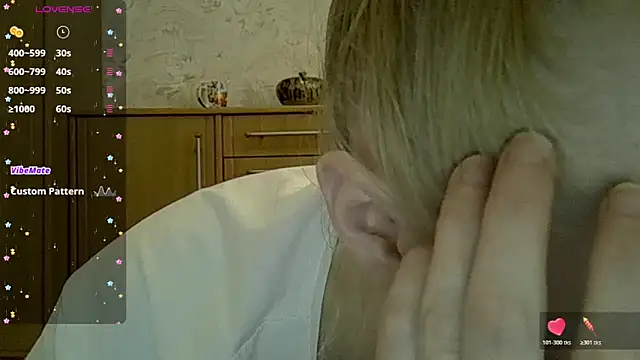 CurvyWild Lady30 online show from 7, 3, 2026