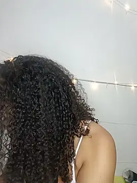 BrianaSweetxxx online show from 24, 6, 2026