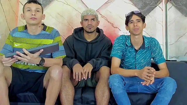 Snapshot of Isaak_26 chatting on 7, 3, 2026 Isaak 26 online show from 7, 3, 2026