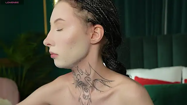 roxy morrison x online show from 5, 7, 2026