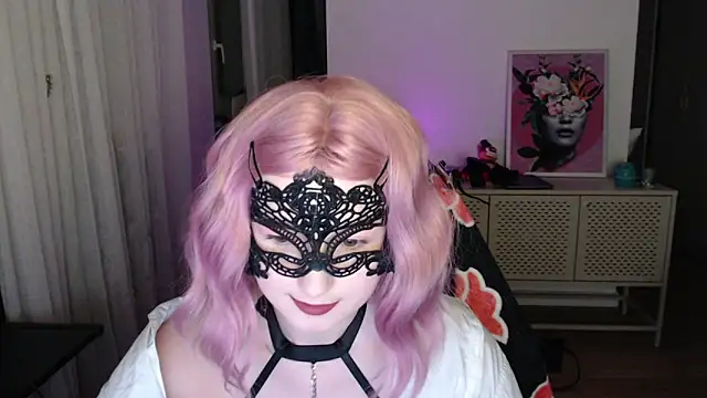 LunaXcherry online show from 24, 2, 2026