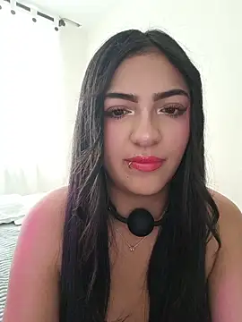 Snapshot of Alessia_fiore333 chatting on 3, 3, 2026 Alessia fiore333 online show from 3, 3, 2026