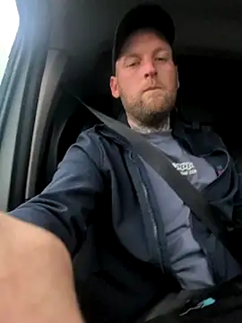 dave32000 online show from 10, 2, 2026