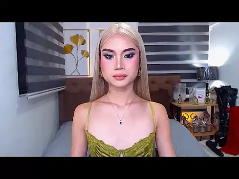 JuicyCockThea online show from 21, 6, 2026