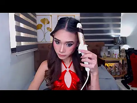 JuicyCockThea online show from 15, 7, 2026
