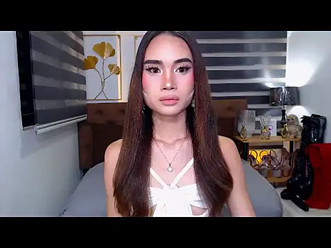 JuicyCockThea online show from 26, 7, 2026