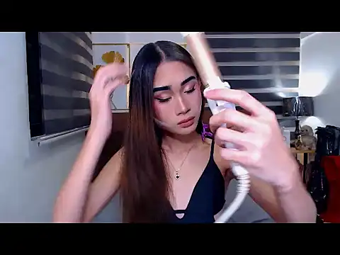 JuicyCockThea online show from 30, 7, 2026