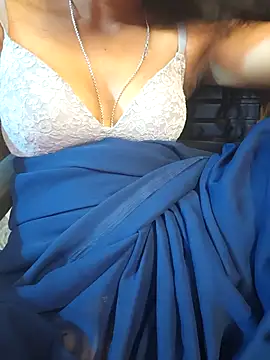 manu sexy  online show from 15, 2, 2026