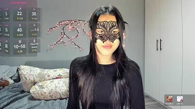 HelenBlazeTrt online show from 23, 7, 2026