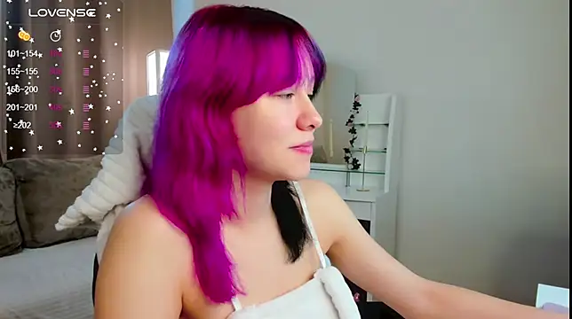 EmilyTrase online show from 23, 6, 2026