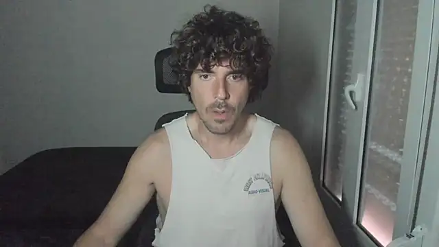 Snapshot of joaquin420_hot chatting on 19, 3, 2026 joaquin420 hot online show from 19, 3, 2026