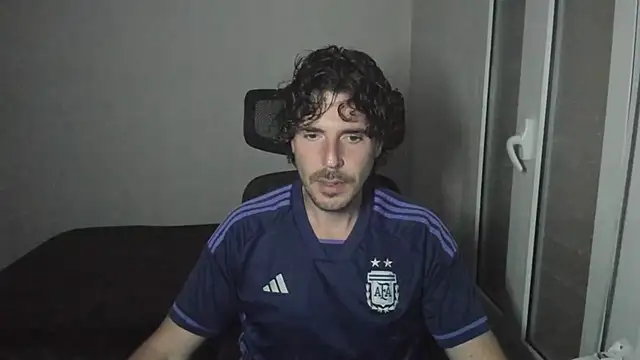 Snapshot of joaquin420_hot chatting on 22, 3, 2026 joaquin420 hot online show from 22, 3, 2026