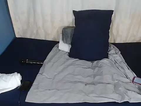 Snapshot of Sweet-Bella17 chatting on 27, 2, 2026 Sweet-Bella17 online show from 27, 2, 2026