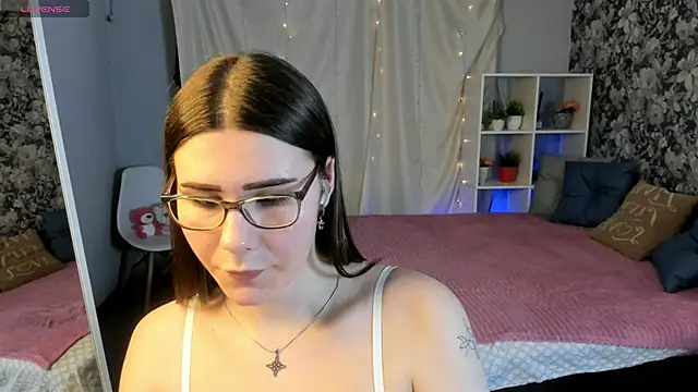 Coraline kitty online show from 4, 5, 2026