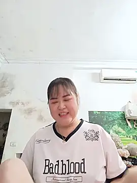 Snapshot of Kee-kimlee chatting on 11, 6, 2026 Kee-kimlee online show from 11, 6, 2026