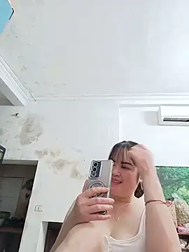 Snapshot of Kee-kimlee chatting on 16, 6, 2026 Kee-kimlee online show from 16, 6, 2026