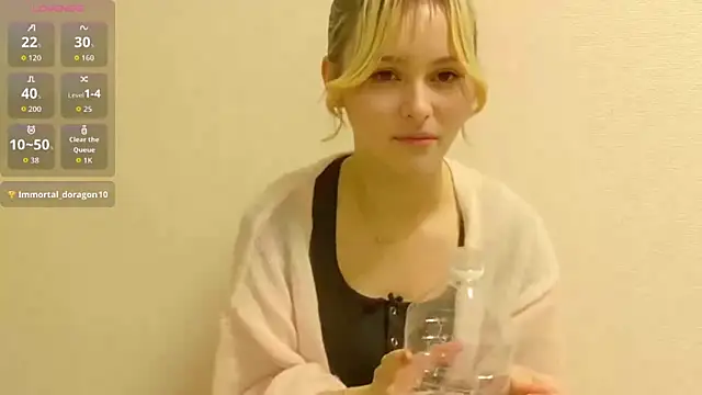 Snapshot of e_ri_ka93 chatting on 7, 3, 2026 e ri ka93 online show from 7, 3, 2026