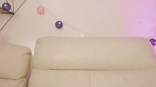 Snapshot of Shopie_Colucci chatting on 21, 2, 2026 Shopie Colucci online show from 21, 2, 2026