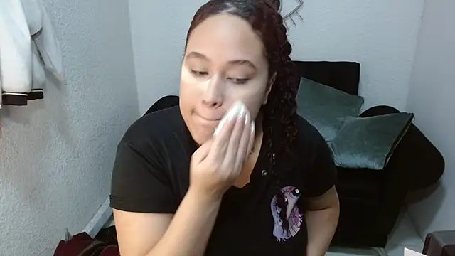 leilanewgirl online show from 11, 3, 2026