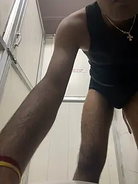 Dazzling dude online show from 17, 2, 2026