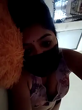 Newmomsexy online show from 18, 3, 2026