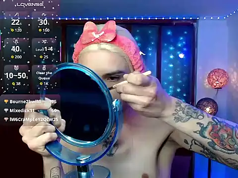 DanniHotBoy02 online show from 13, 3, 2026