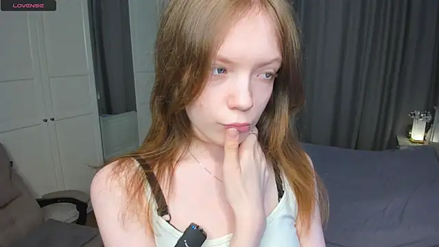 LavenderMitten online show from 2, 8, 2026