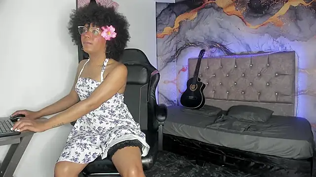 CataleyaMoon  online show from 2, 5, 2026
