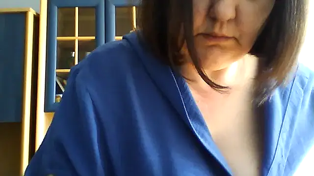 Snapshot of LockyCharm111 chatting on 4, 3, 2026 LockyCharm111 online show from 4, 3, 2026