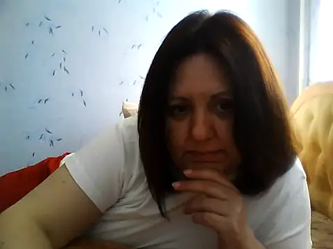 LockyCharm111 online show from 7, 5, 2026