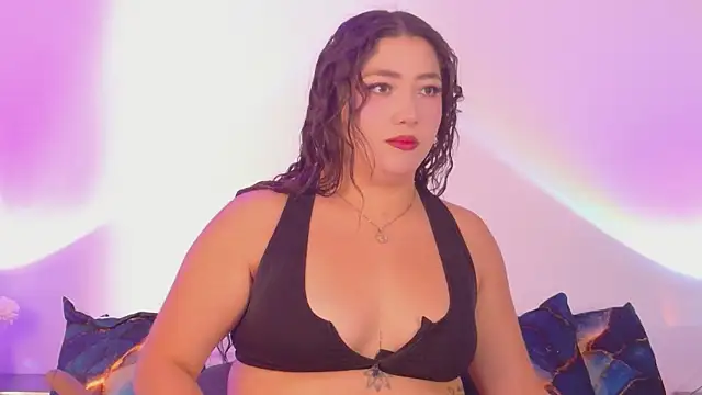 Hannah-Prada online show from 25, 6, 2026