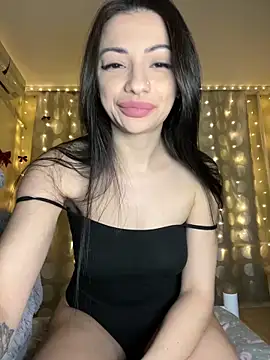 Layana Ro online show from 3, 3, 2026