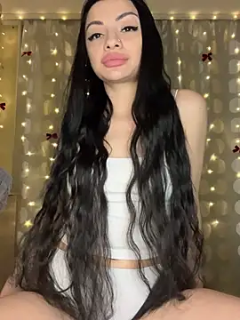 Layana Ro online show from 19, 3, 2026