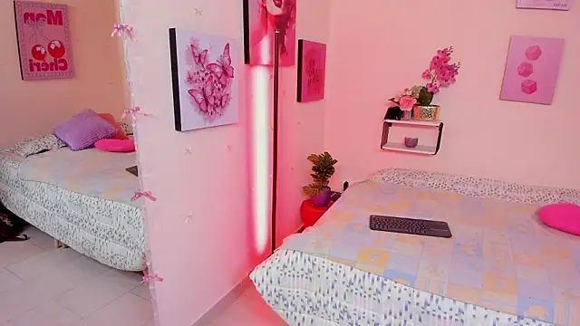 Snapshot of AnnyCotton chatting on 6, 3, 2026 AnnyCotton online show from 6, 3, 2026