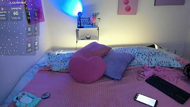 AnnyCotton online show from 24, 6, 2026