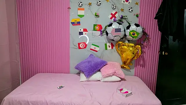 Sophie19   online show from 2, 7, 2026