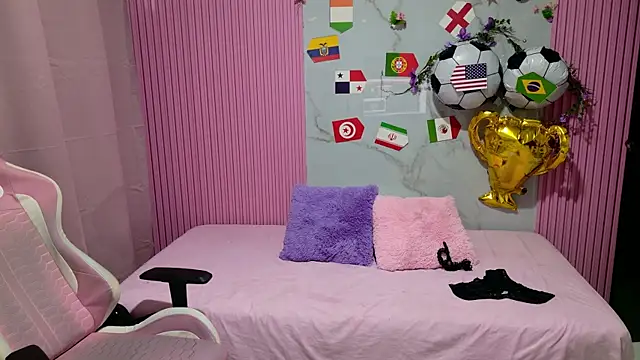 Sophie19   online show from 6, 7, 2026