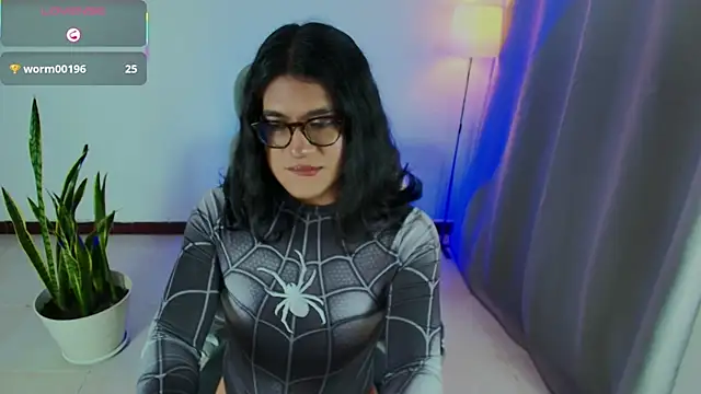 Snapshot of succubus_Vitta chatting on 5, 8, 2026 succubus Vitta online show from 5, 8, 2026