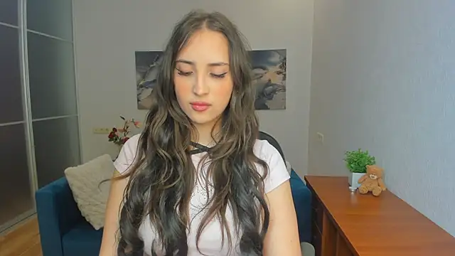 Effy Royse online show from 12, 7, 2026