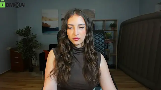 Effy Royse online show from 6, 8, 2026